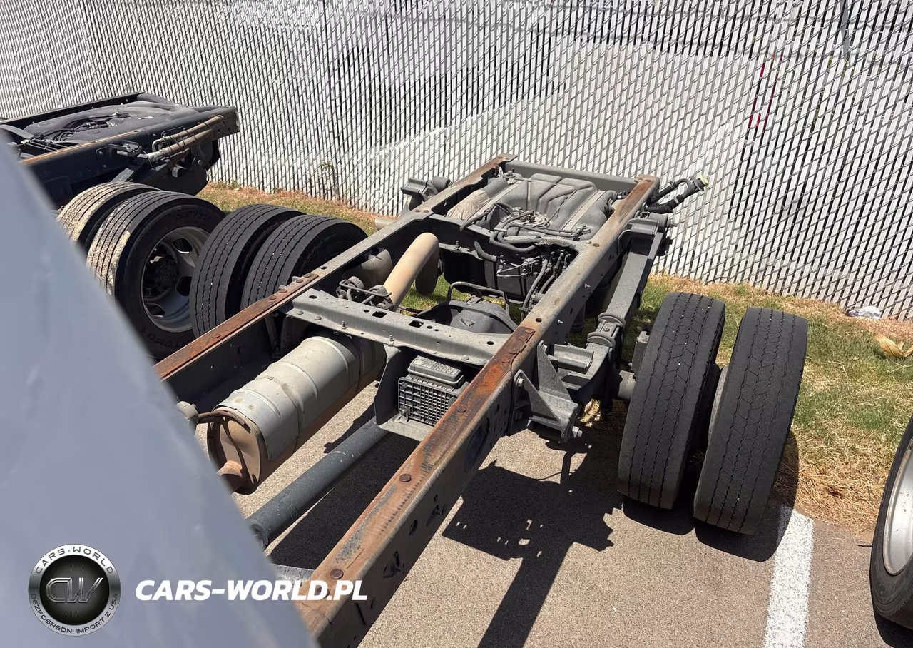 2024 Ford F-450 Chassis Xl VIN:1FDUF4GN9RDA13095 - 7