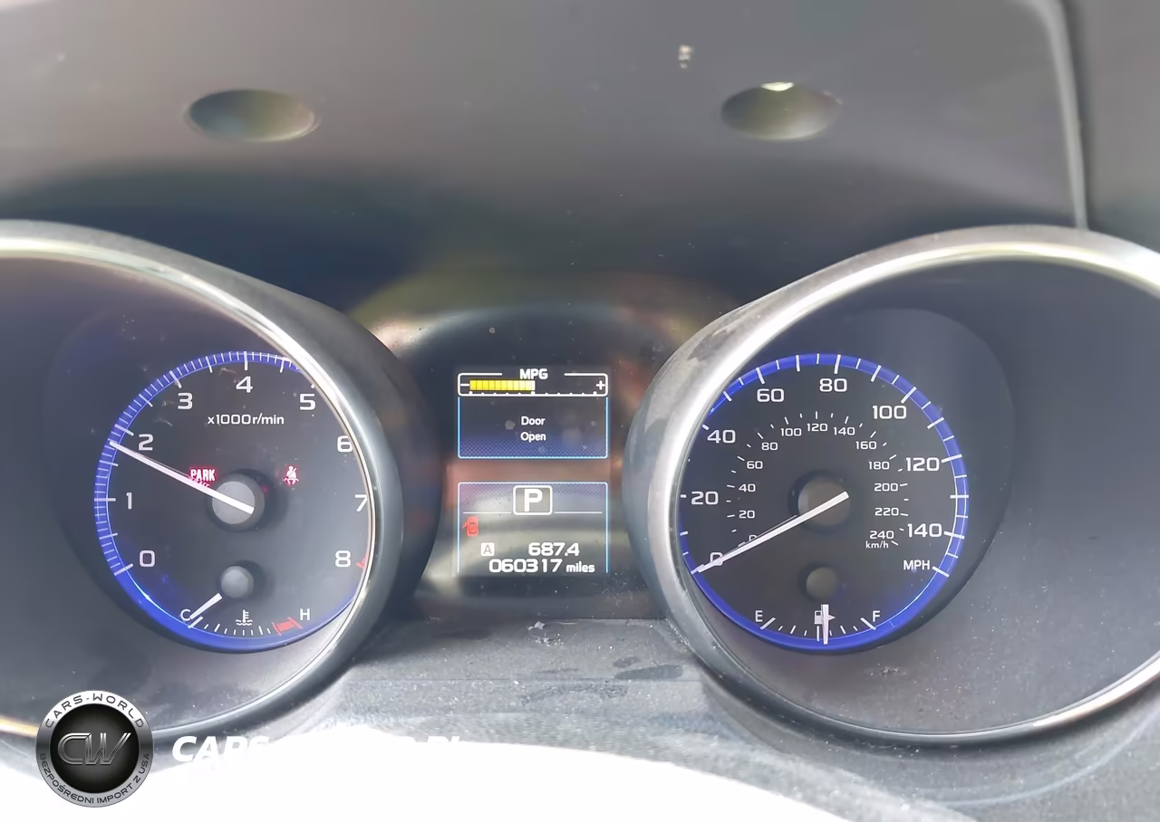 2018 Subaru Outback 2.5I Premium VIN:4S4BSACC8J3293544 - 7