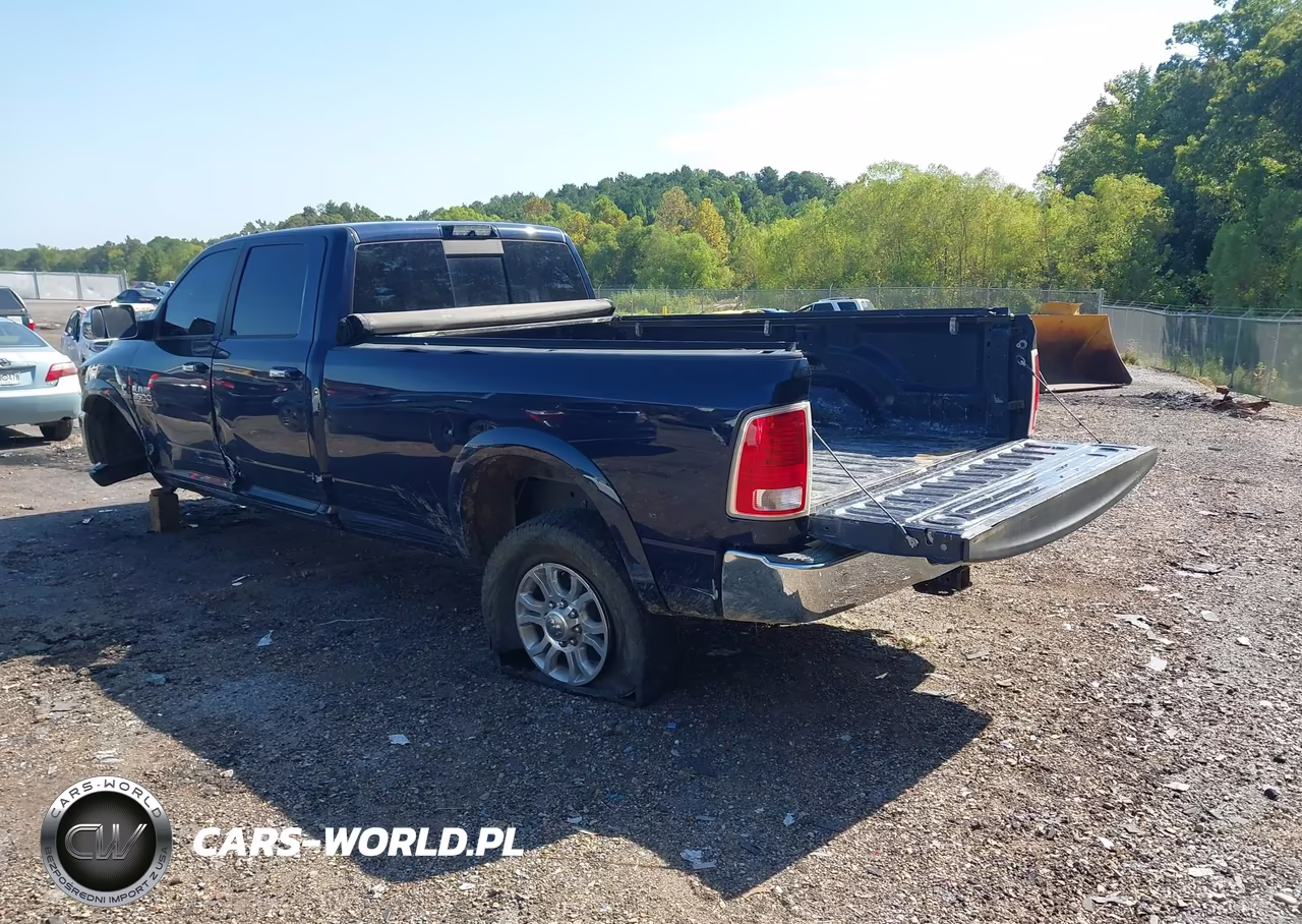 2018 Ram 3500 Laramie 4X4 8' Box VIN:3C63R3JL2JG335178 - 3