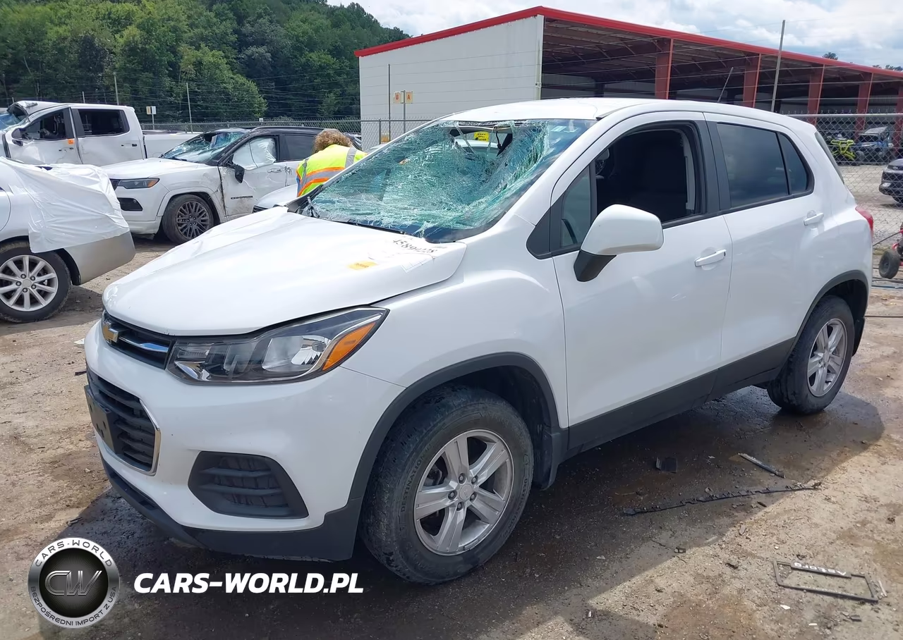 2019 Chevrolet Trax Ls VIN:3GNCJNSBXKL325905 - 2