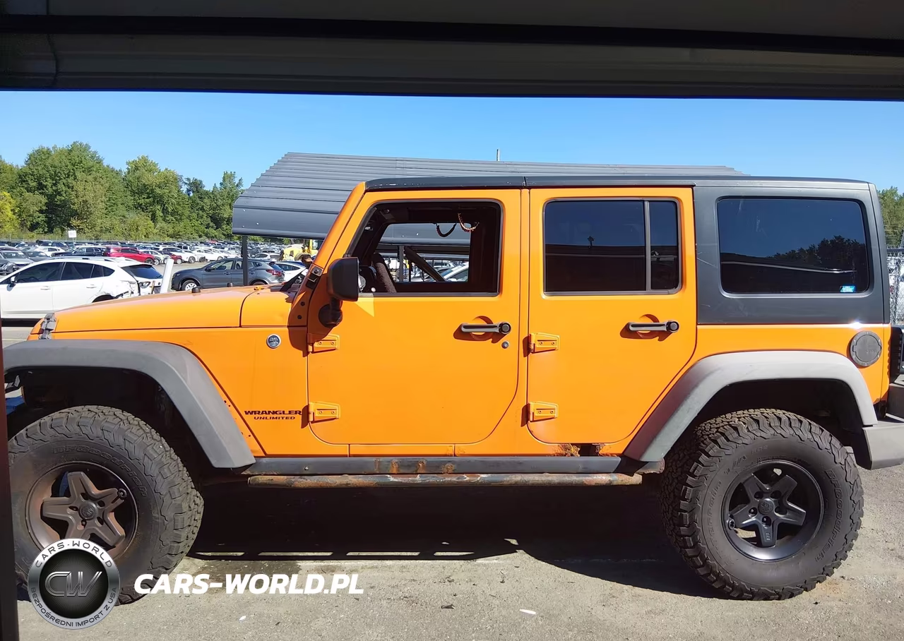 2012 Jeep Wrangler Unlimited Rubicon VIN:1C4BJWFG0CL131977 - 14