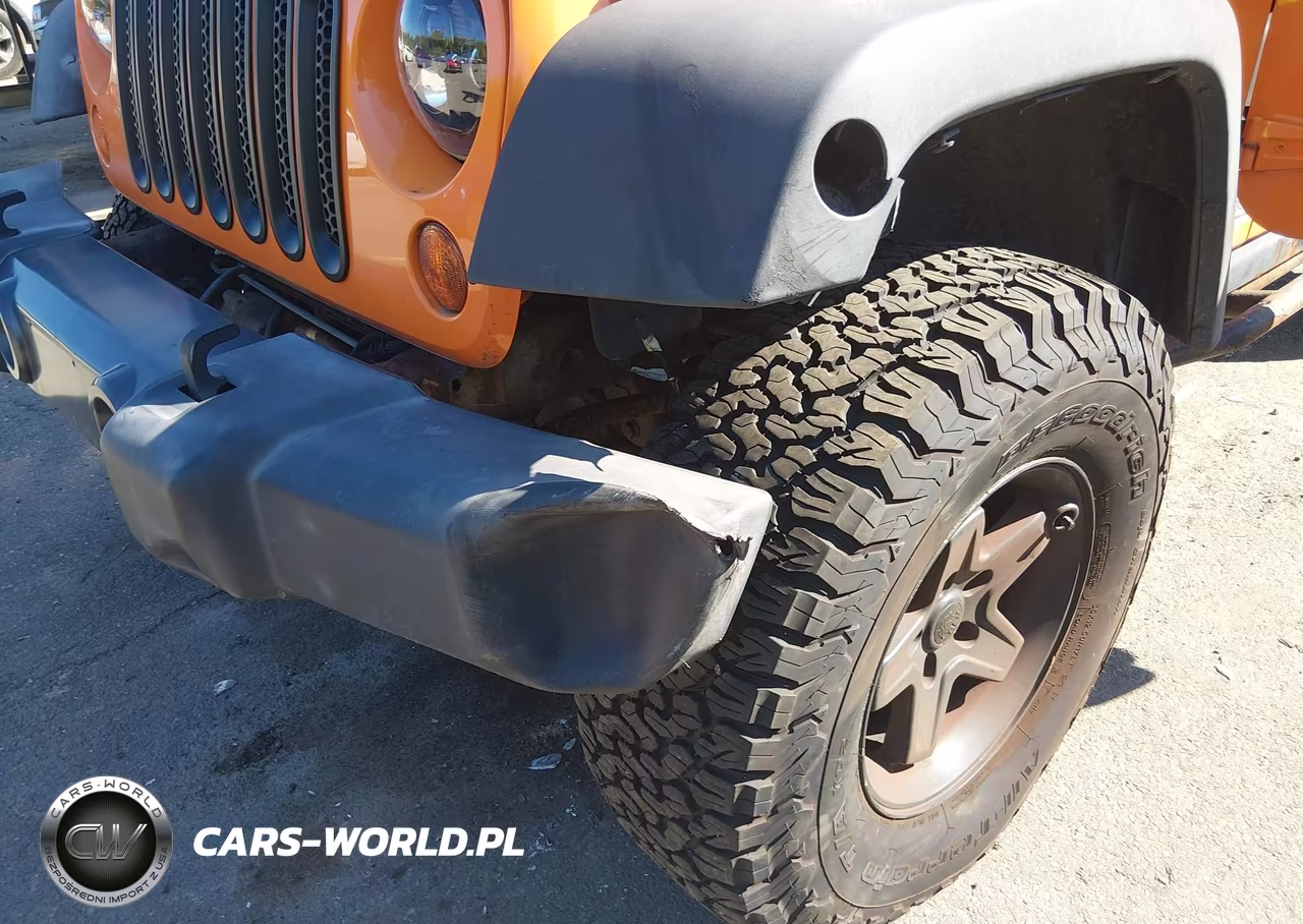 2012 Jeep Wrangler Unlimited Rubicon VIN:1C4BJWFG0CL131977 - 6
