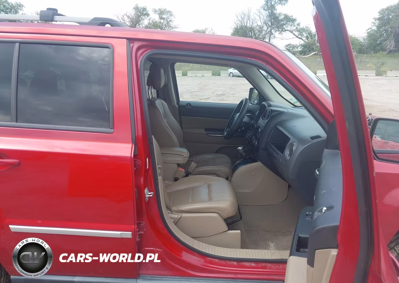 2010 Jeep Patriot Limited VIN:1J4NF4GB8AD500608 - 5