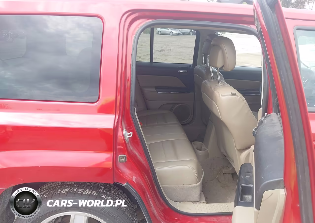 2010 Jeep Patriot Limited VIN:1J4NF4GB8AD500608 - 8