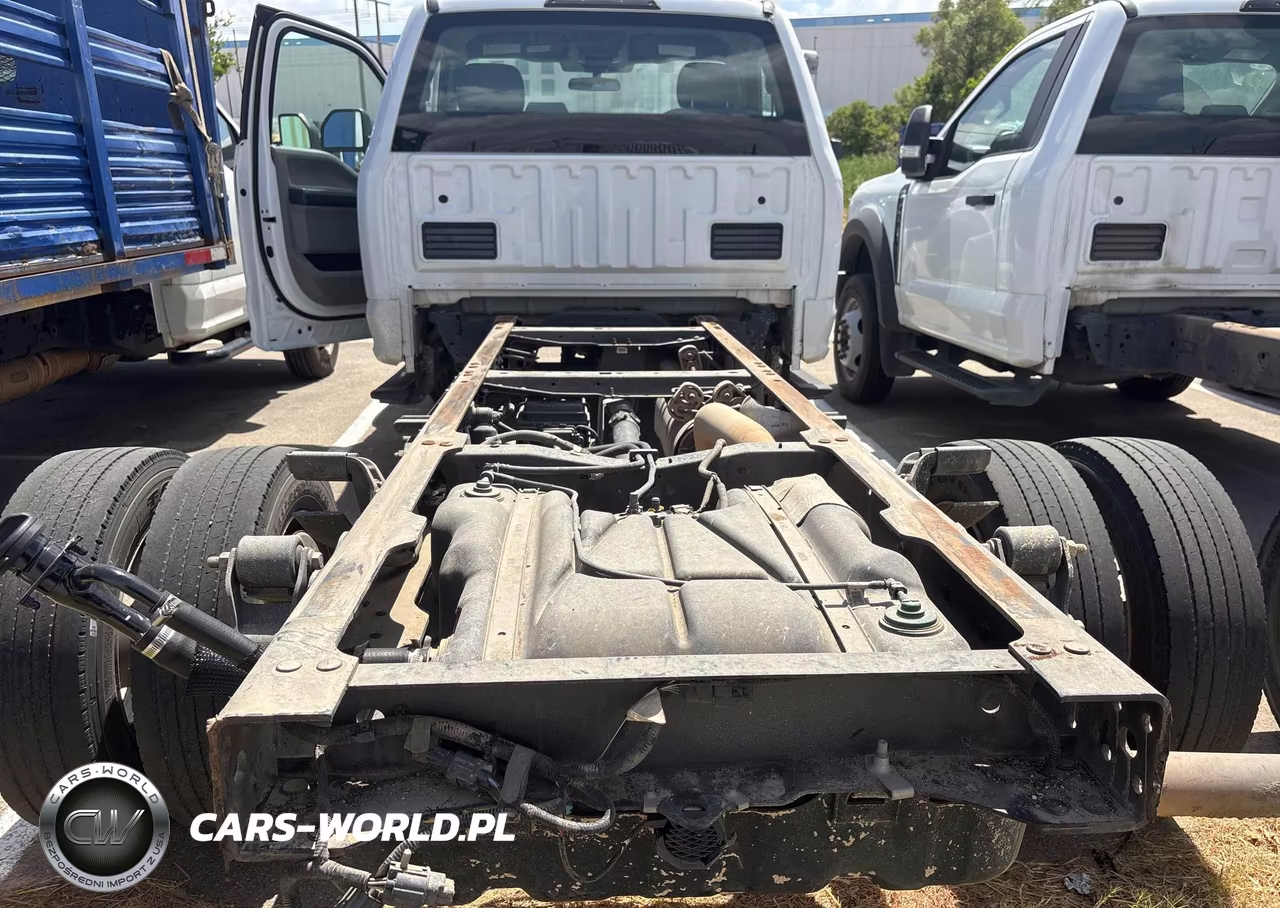 2020 Ford F-450 Chassis Xl VIN:1FDUF4GN4LDA02285 - 8