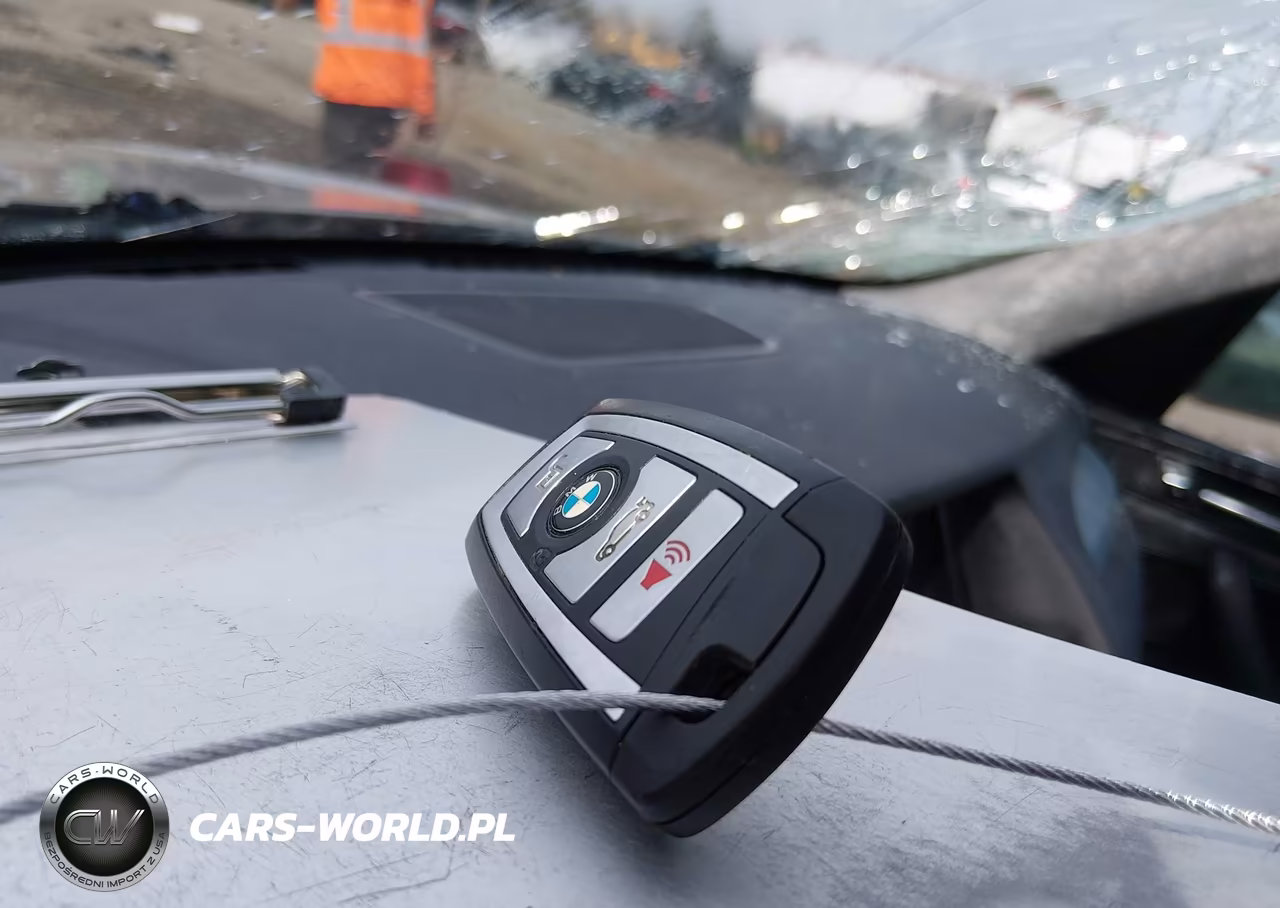 2015 BMW X3 xDrive28I VIN:5UXWX9C52F0D45364 - 11
