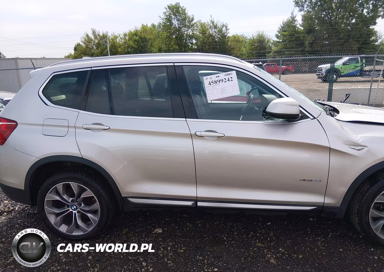 2015 BMW X3 xDrive28I VIN:5UXWX9C52F0D45364 - 13
