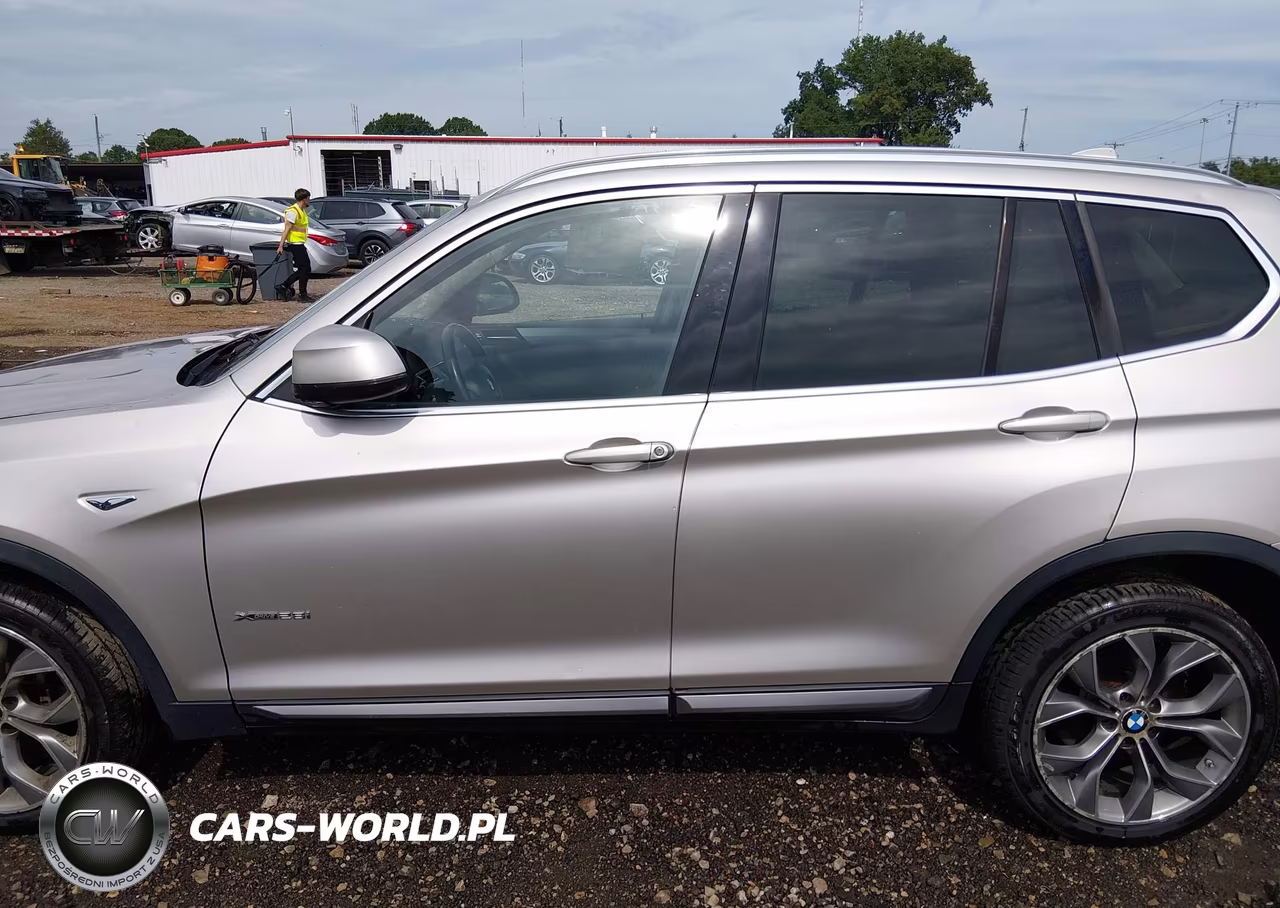 2015 BMW X3 xDrive28I VIN:5UXWX9C52F0D45364 - 14