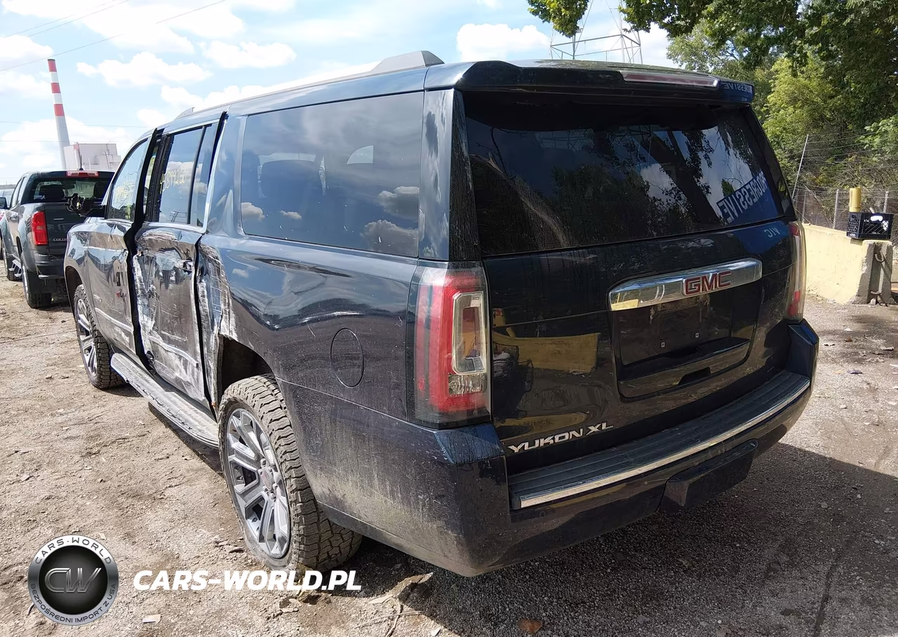 2017 GMC Yukon Xl Denali VIN:1GKS2HKJ4HR222589 - 3