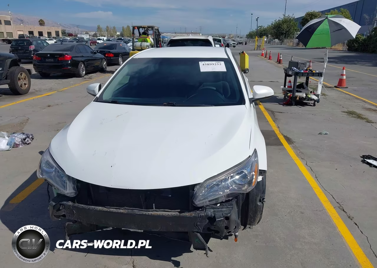 2016 Toyota Camry Se VIN:4T1BF1FK3GU608292 - 12