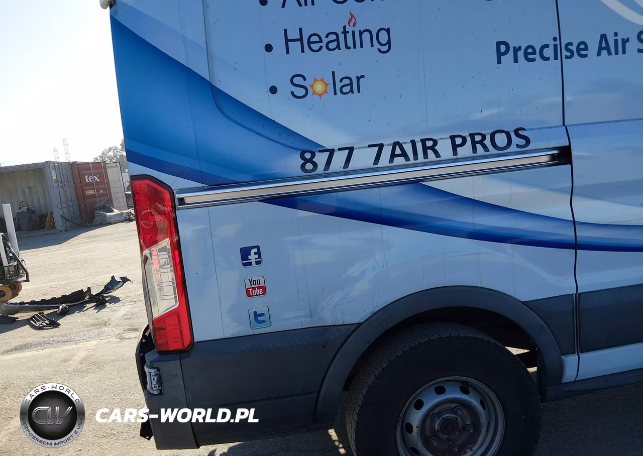 2018 Ford Transit-250 VIN:1FTYR1CM0JKA72304 - 19