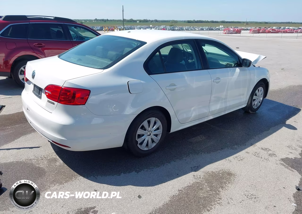2014 Volkswagen Jetta 2.0L S VIN:3VW2K7AJ5EM228452 - 4