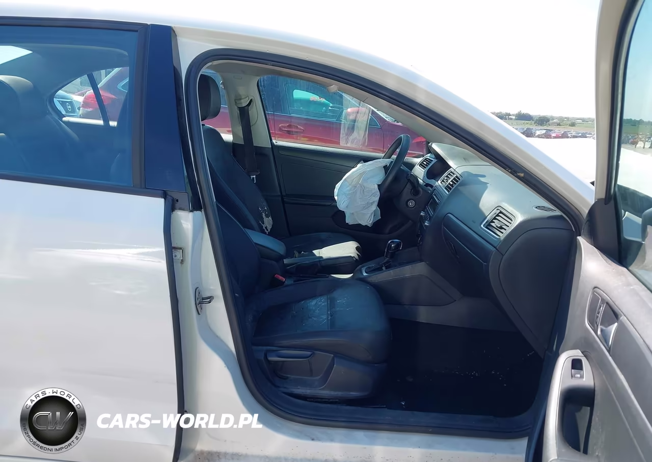 2014 Volkswagen Jetta 2.0L S VIN:3VW2K7AJ5EM228452 - 5