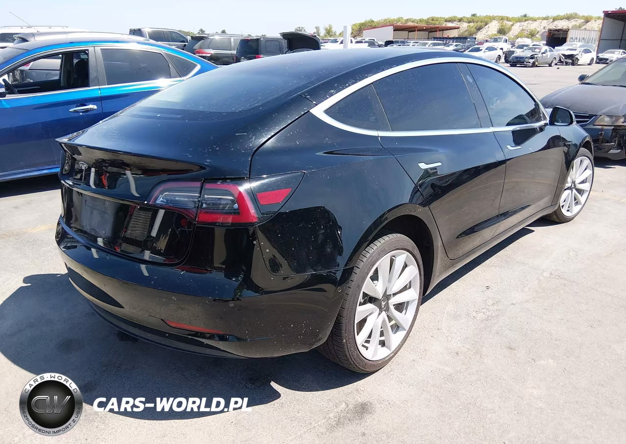 2018 Tesla Model 3 Long Range-Mid Range VIN:5YJ3E1EA6JF176298 - 4