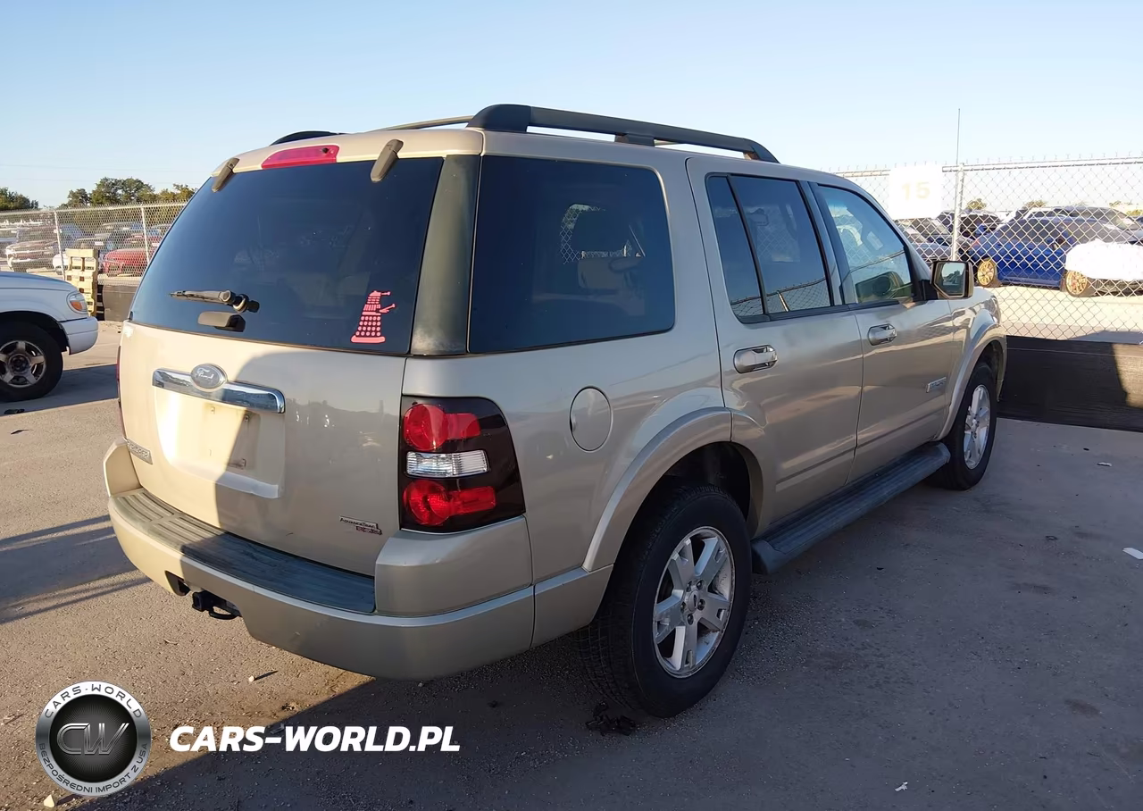2007 Ford Explorer Xlt VIN:1FMEU63E87UB26299 - 4