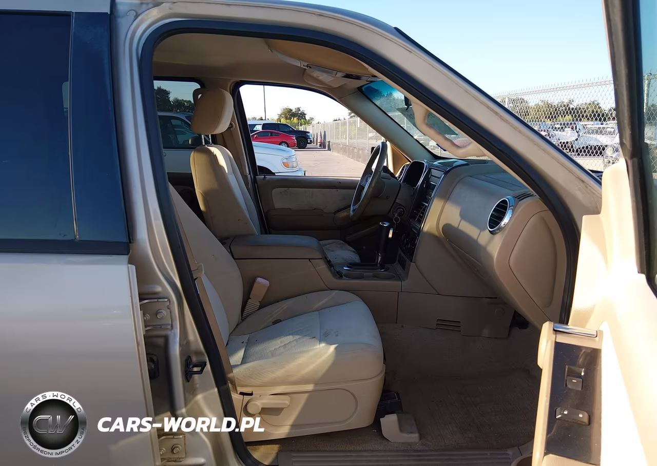 2007 Ford Explorer Xlt VIN:1FMEU63E87UB26299 - 5