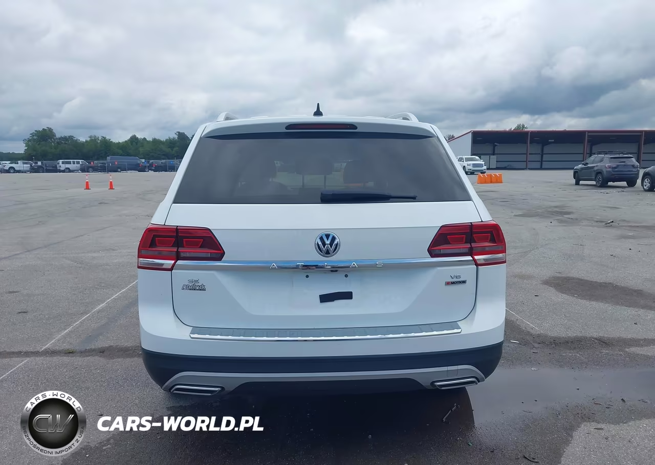 2018 Volkswagen Atlas 3.6L V6 Se VIN:1V2KR2CA0JC561375 - 17