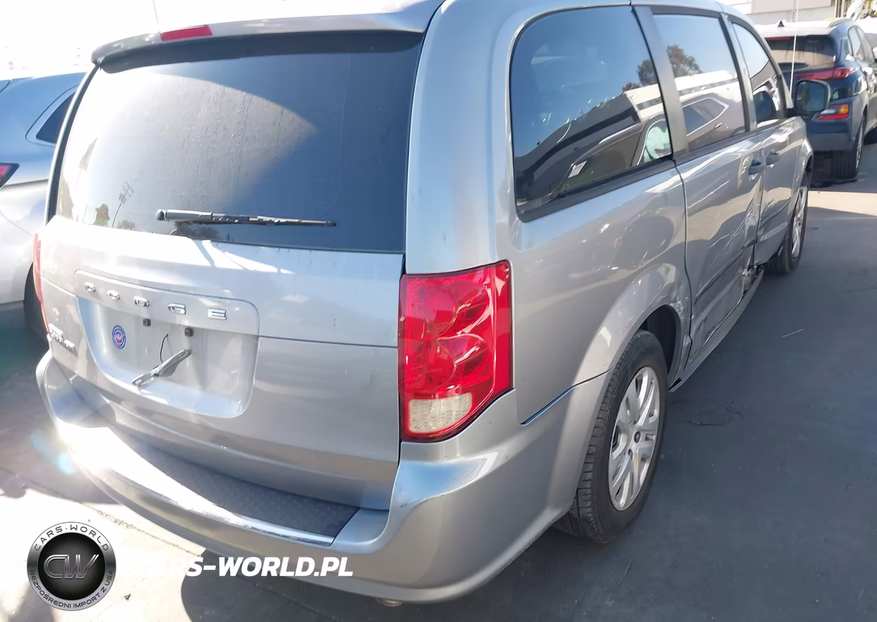 2015 Dodge Grand Caravan American Value Pkg VIN:2C4RDGBG4FR738641 - 4