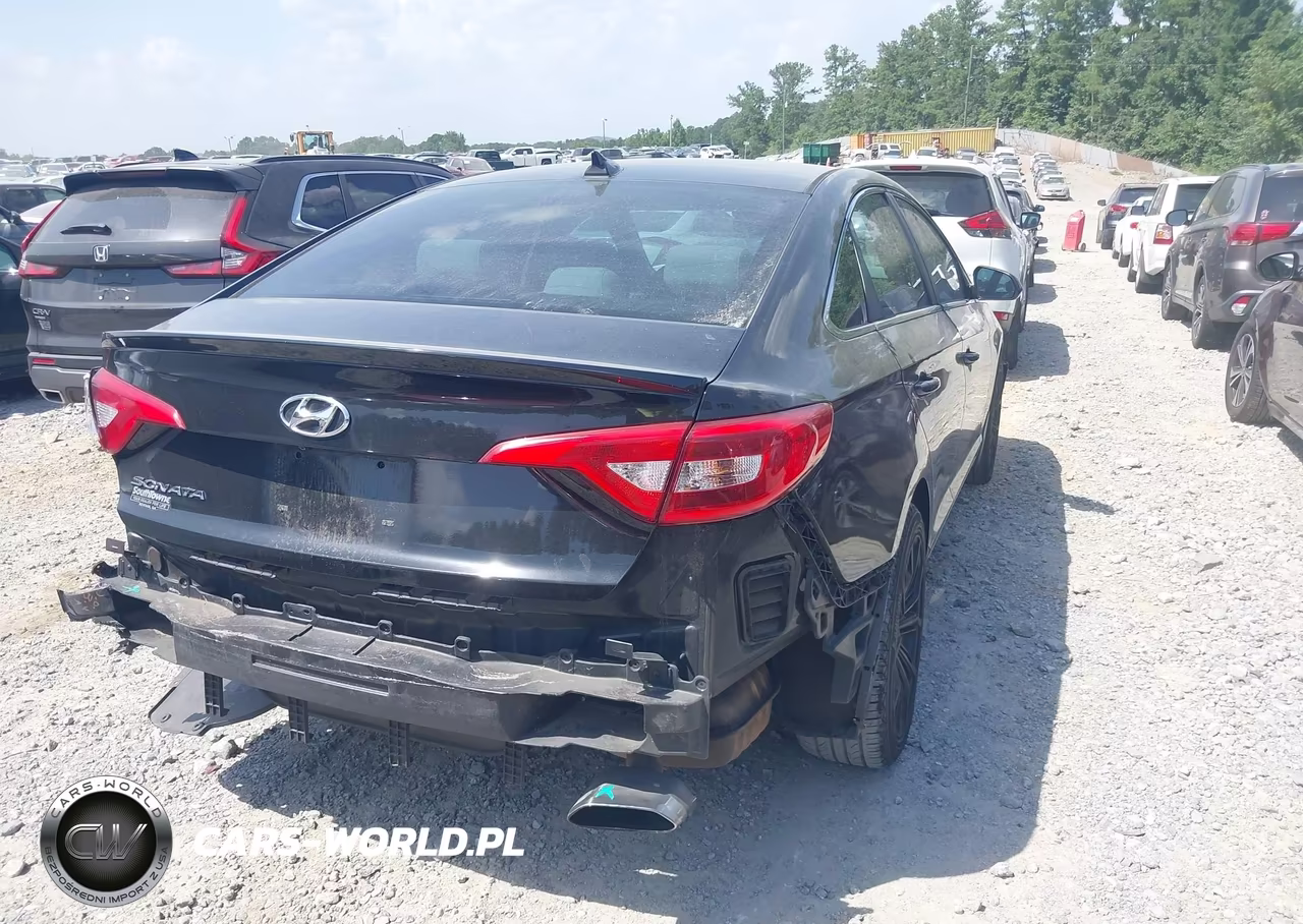 2016 Hyundai Sonata Se VIN:5NPE24AFXGH408335 - 4