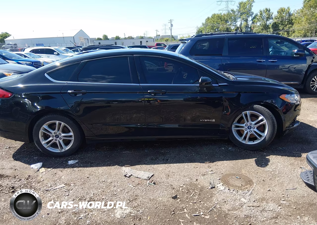 2018 Ford Fusion Hybrid Se VIN:3FA6P0LU9JR157943 - 14