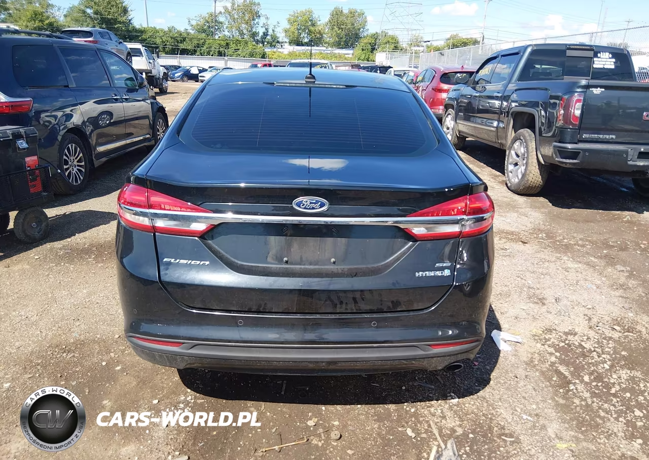 2018 Ford Fusion Hybrid Se VIN:3FA6P0LU9JR157943 - 17