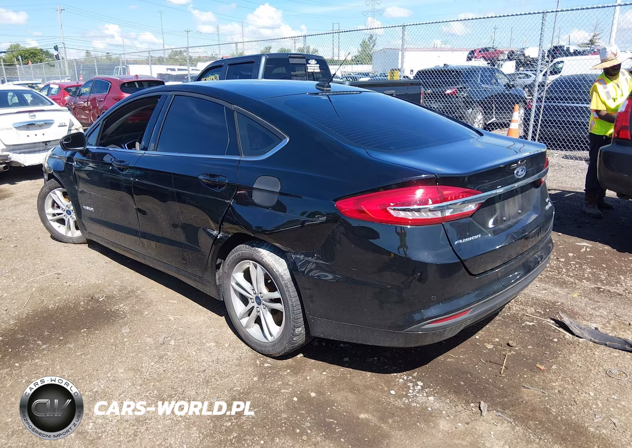 2018 Ford Fusion Hybrid Se VIN:3FA6P0LU9JR157943 - 3