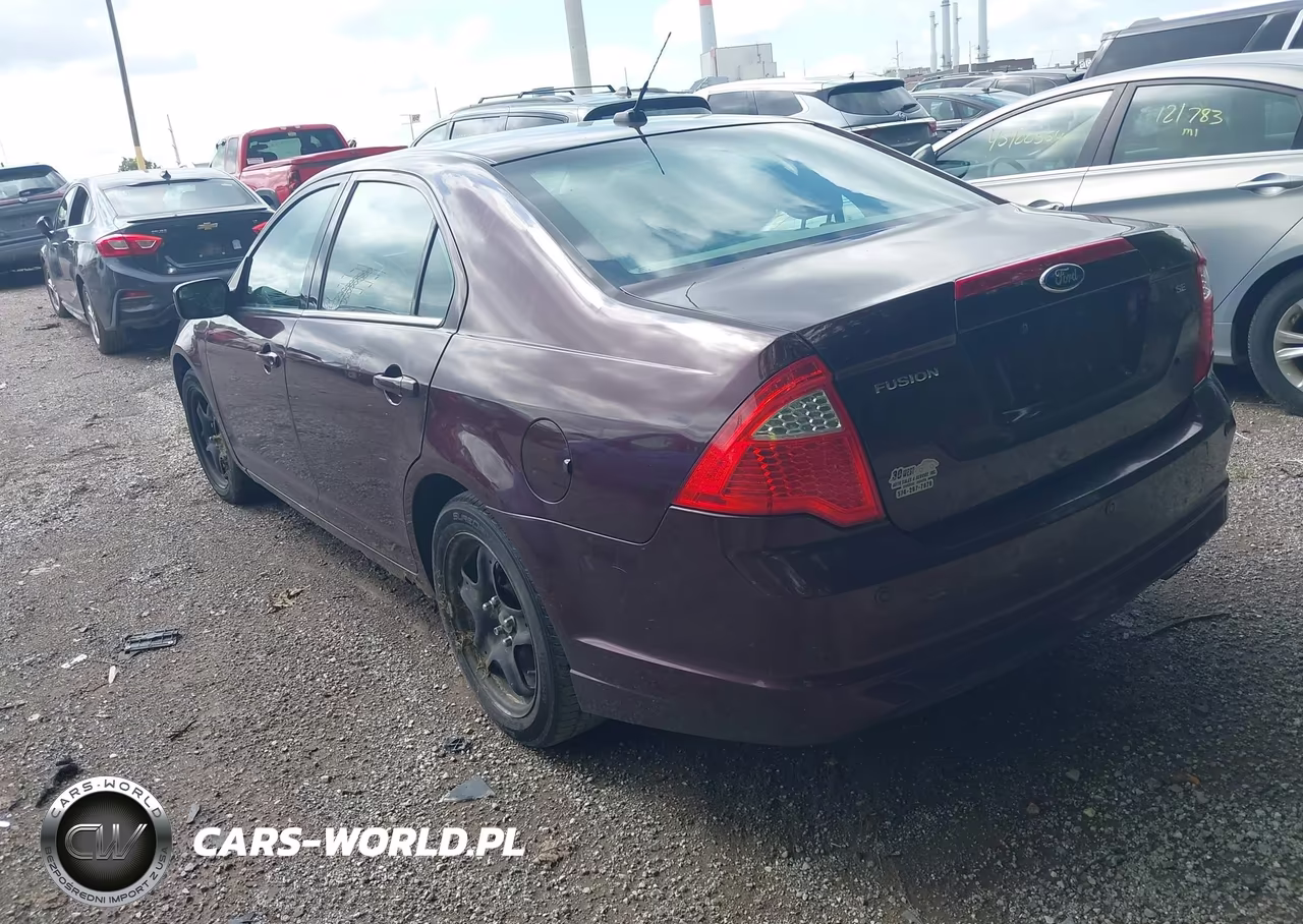 2011 Ford Fusion Se VIN:3FAHP0HA3BR317324 - 3