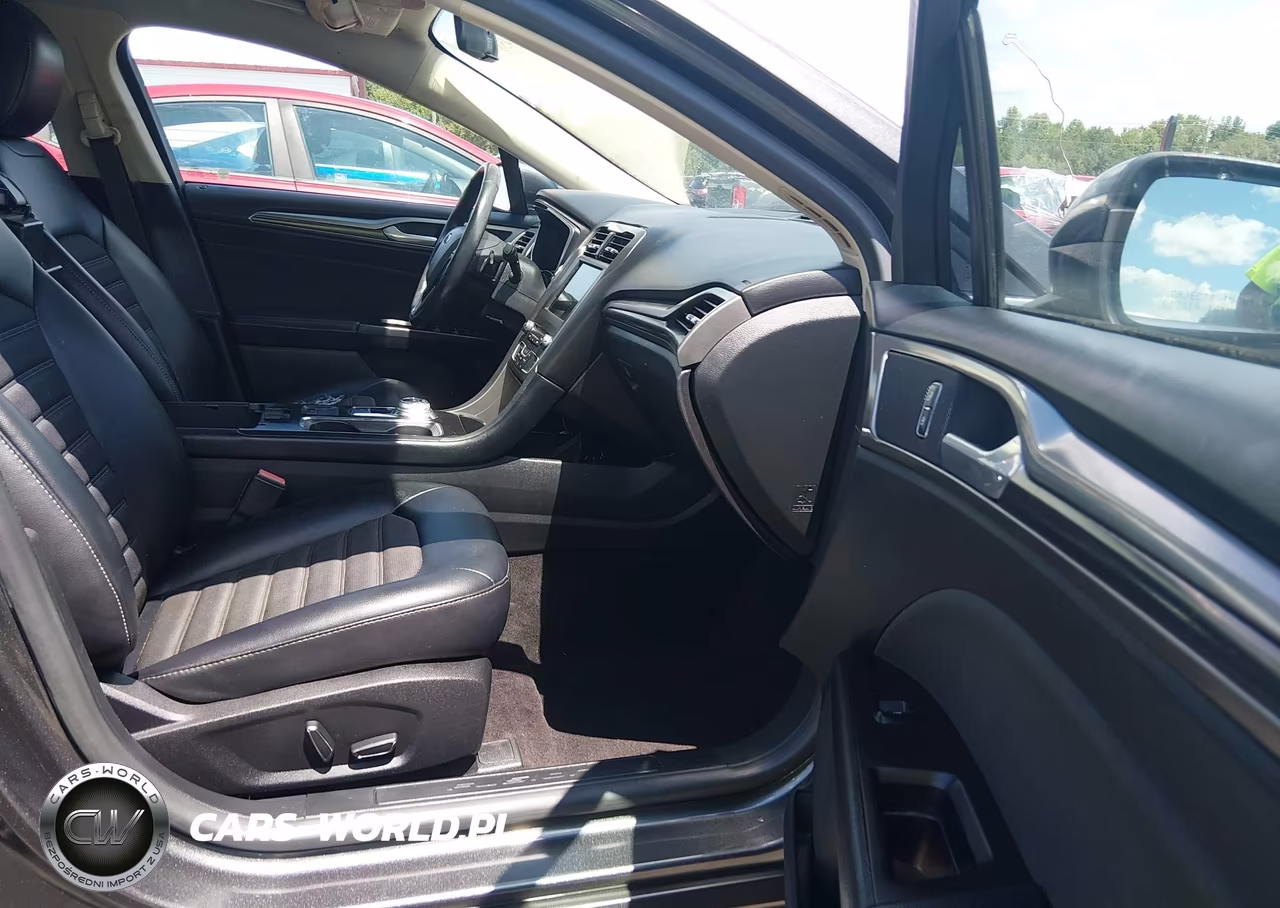 2017 Ford Fusion Se VIN:3FA6P0HD7HR304036 - 5