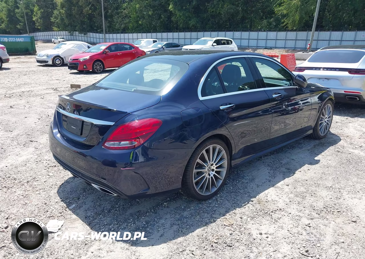 2017 Mercedes-Benz C 300 Sport VIN:55SWF4JB0HU224879 - 4