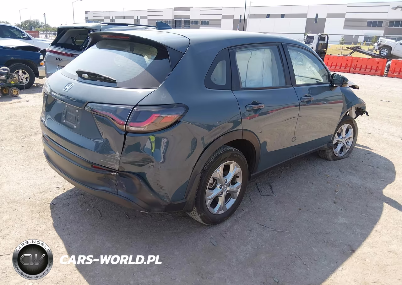 2024 Honda Hr-V Awd Lx VIN:3CZRZ2H36RM755505 - 4