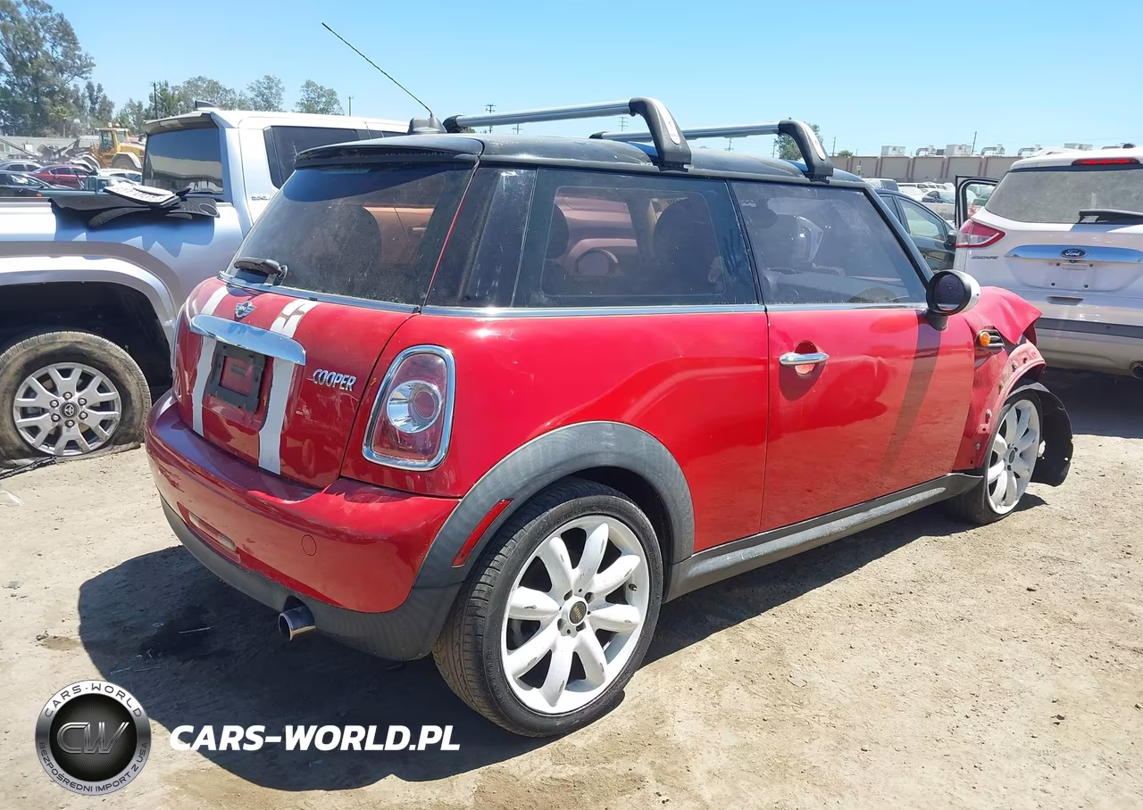2013 Mini Hardtop Cooper VIN:WMWSU3C57DT549749 - 4