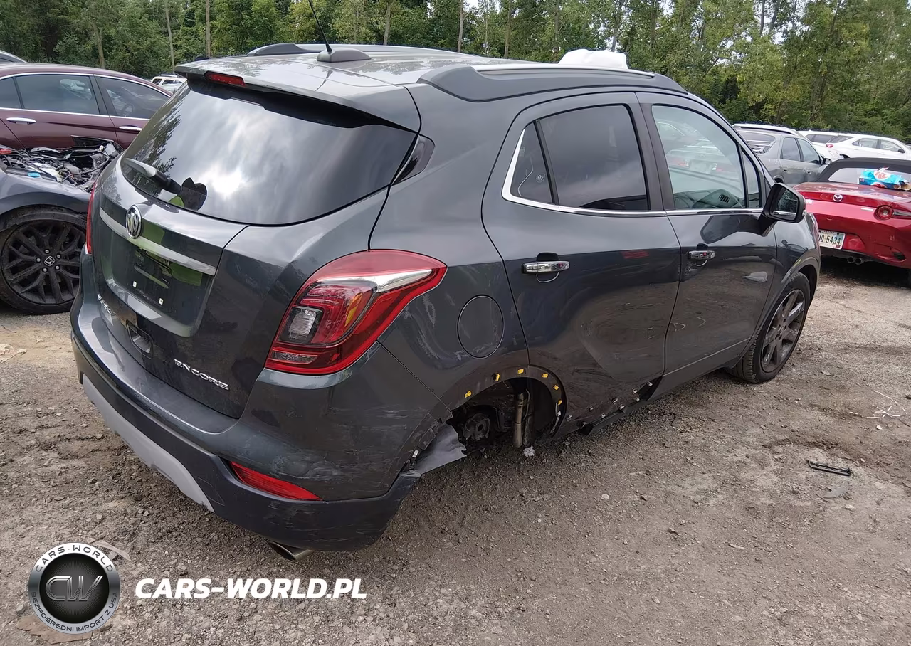 2018 Buick Encore Essence VIN:KL4CJCSB1JB563620 - 4