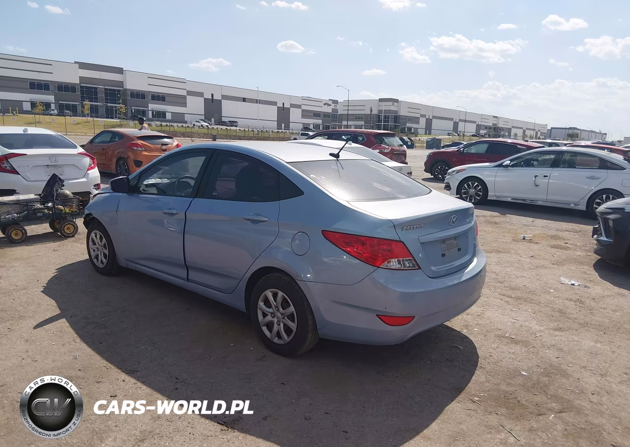 2012 Hyundai Accent Gls VIN:KMHCT4AE9CU240193 - 3