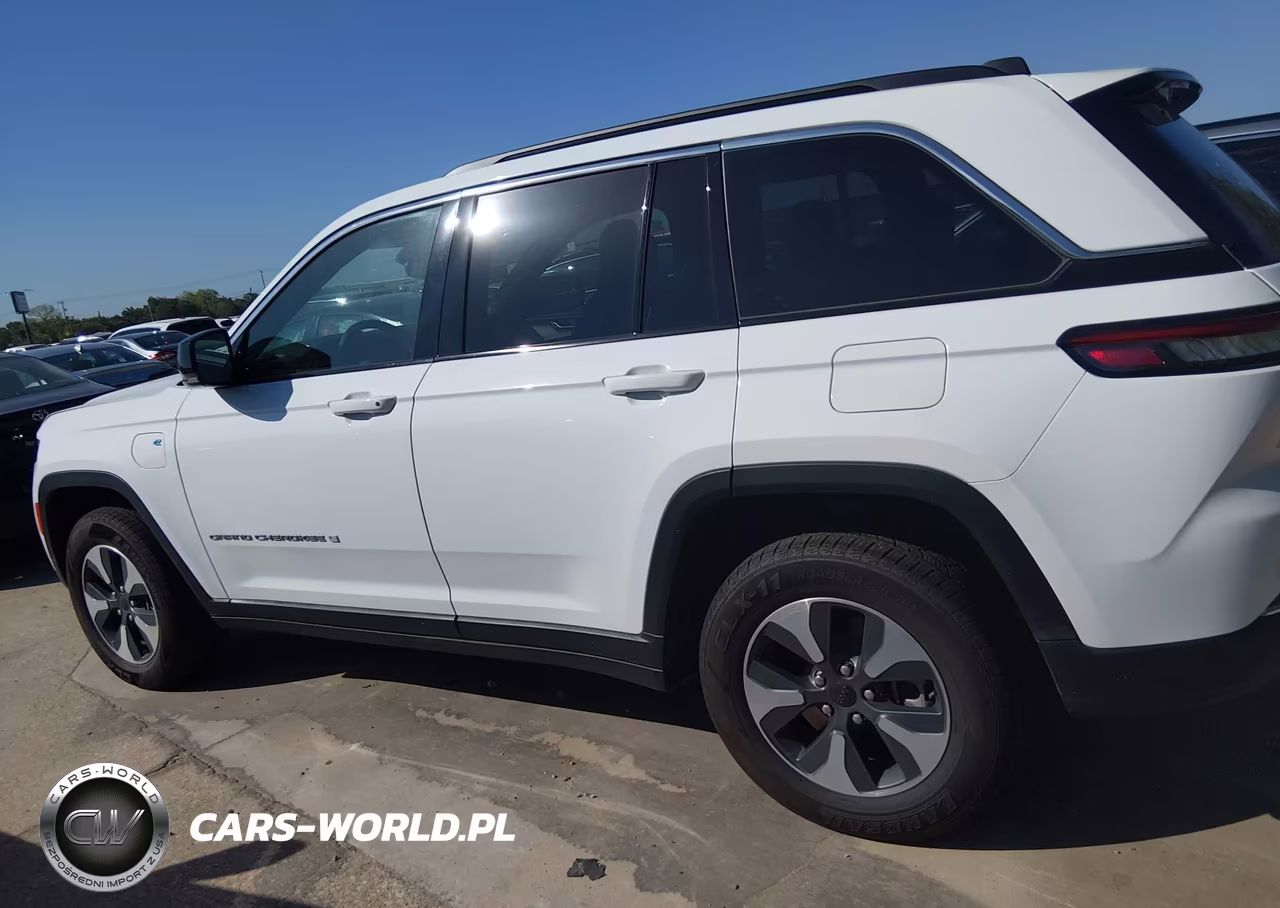 2024 Jeep Grand Cherokee 4Xe VIN:1C4RJYB66R8516995 - 14