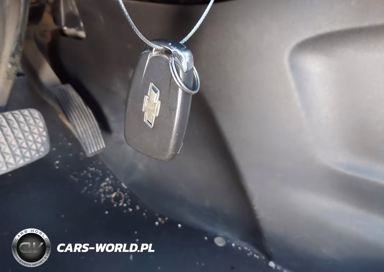 2018 Chevrolet Equinox Ls VIN:3GNAXHEV6JL279632 - 11