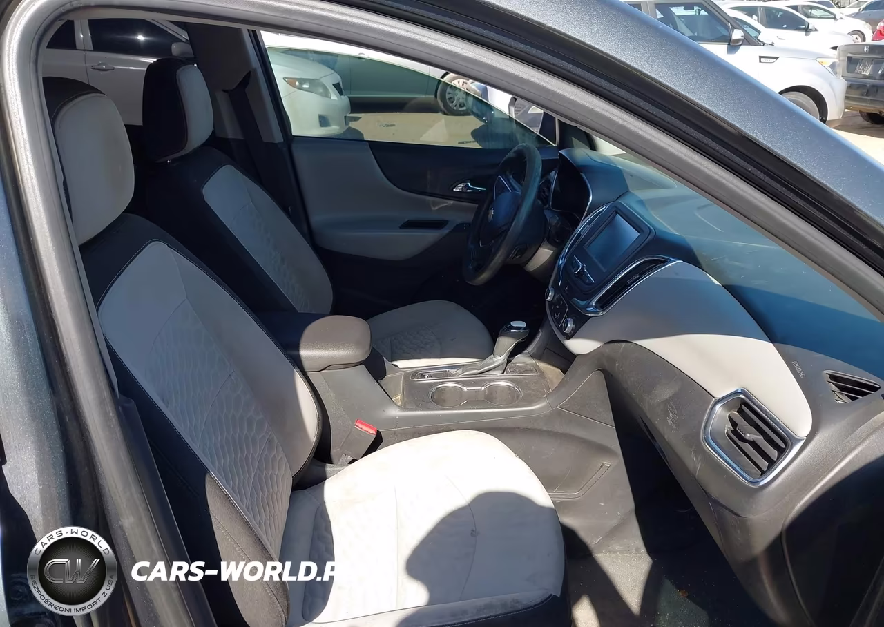 2018 Chevrolet Equinox Ls VIN:3GNAXHEV6JL279632 - 5