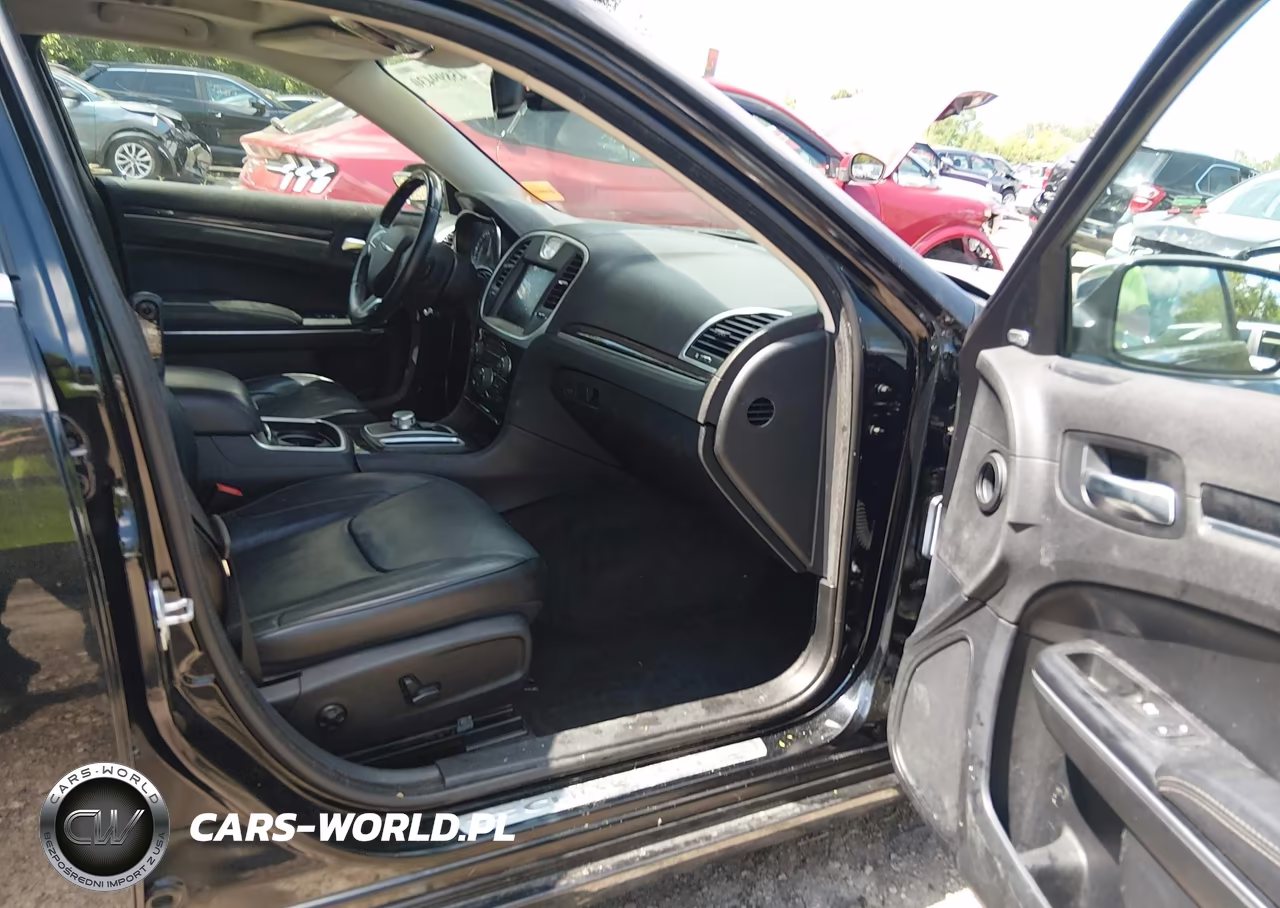 2016 Chrysler 300C Awd VIN:2C3CCAKG6GH208480 - 5