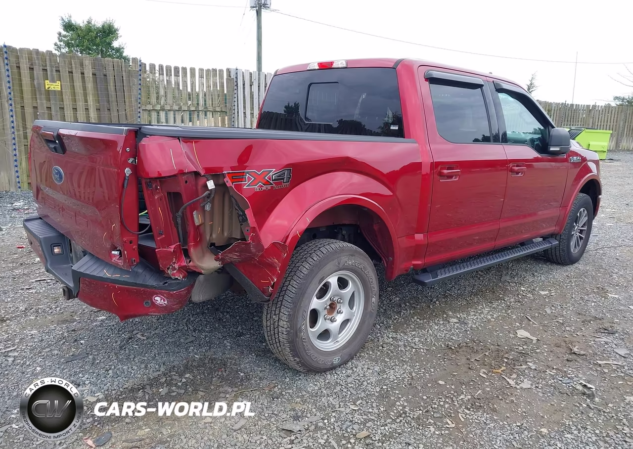 2018 Ford F-150 Xlt VIN:1FTEW1EG2JFC23333 - 4