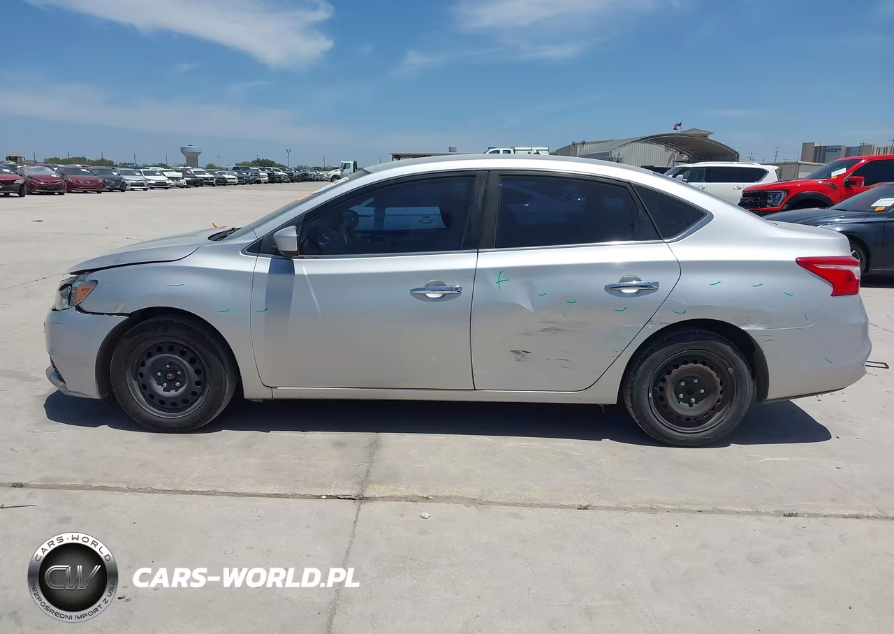 2018 Nissan Sentra S VIN:3N1AB7AP5JY227648 - 14