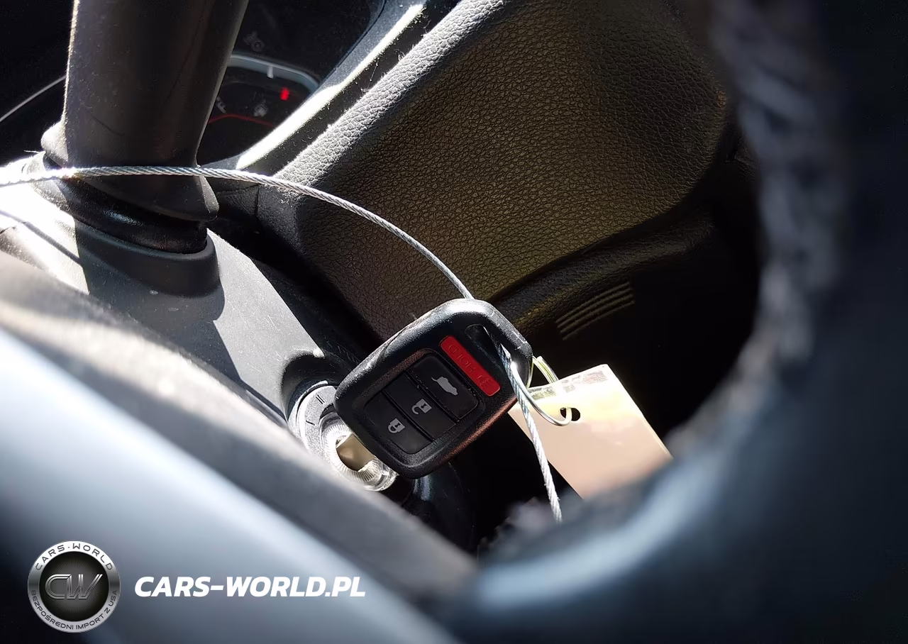 2019 Honda Civic Sport VIN:SHHFK7H42KU223678 - 11