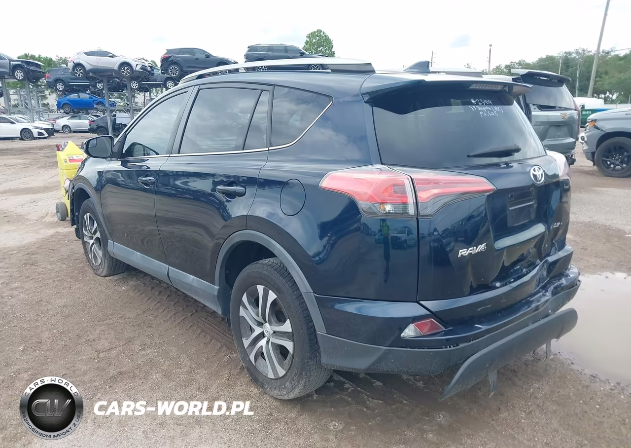2017 Toyota Rav4 Le VIN:2T3ZFREV0HW334762 - 3