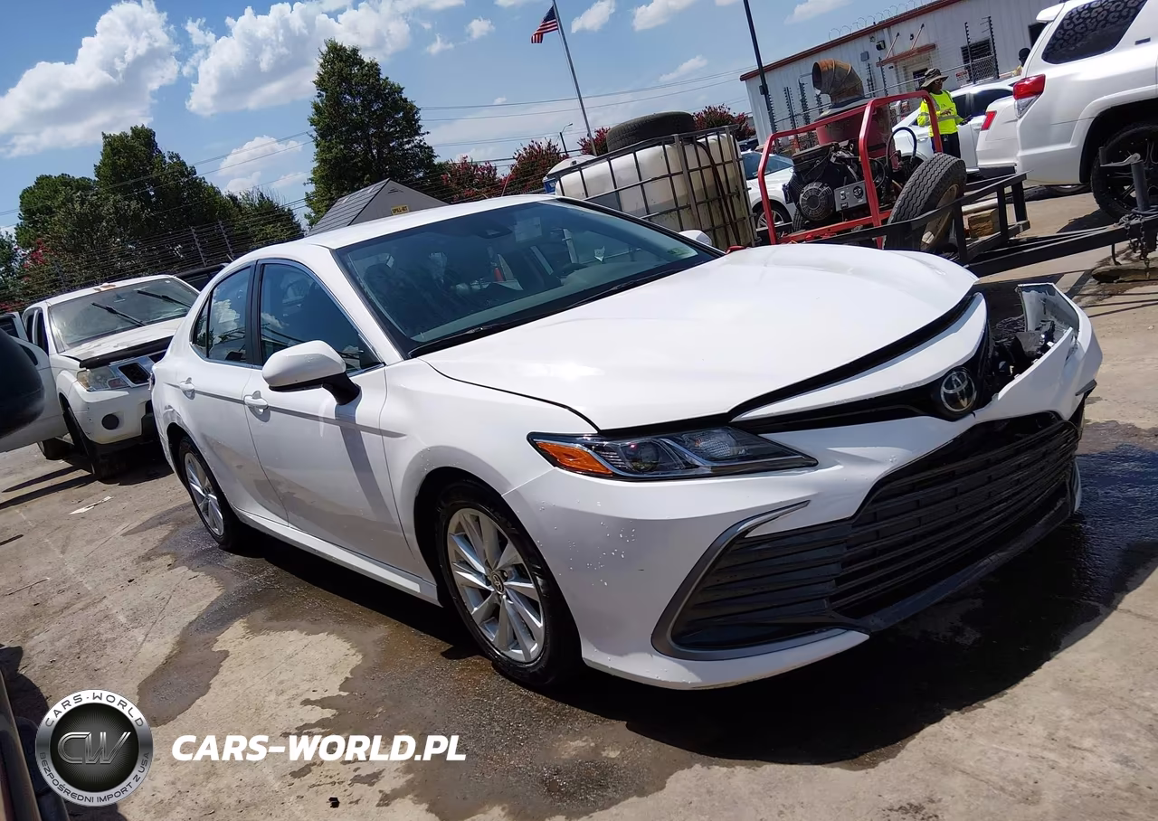 2024 Toyota Camry Le VIN:4T1C11AK5RU848960 - 13