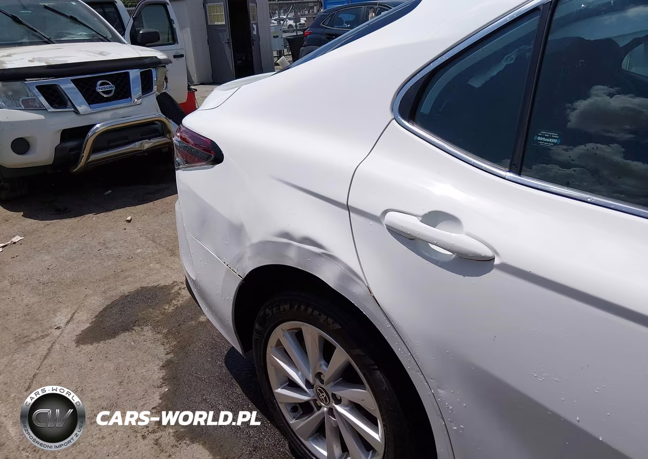 2024 Toyota Camry Le VIN:4T1C11AK5RU848960 - 17