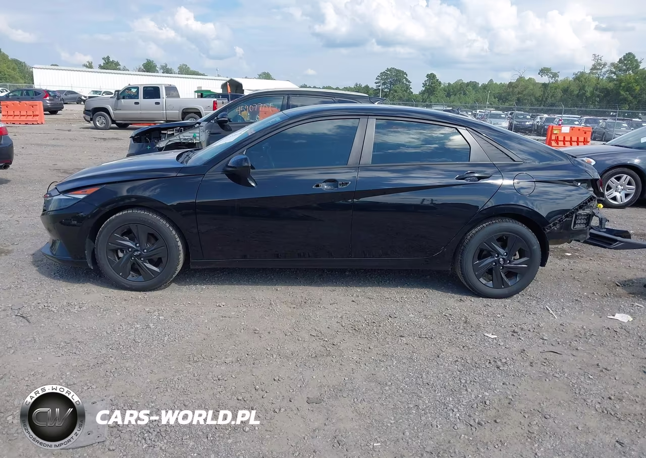 2021 Hyundai Elantra Sel VIN:KMHLM4AG0MU104583 - 14