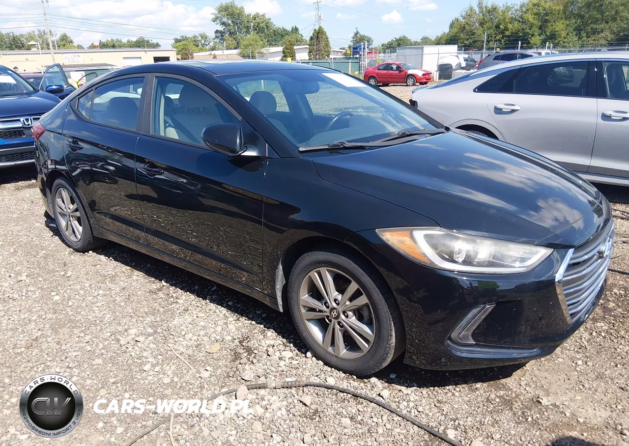 2017 Hyundai Elantra Value Edition – zdjęcie 1 z 16