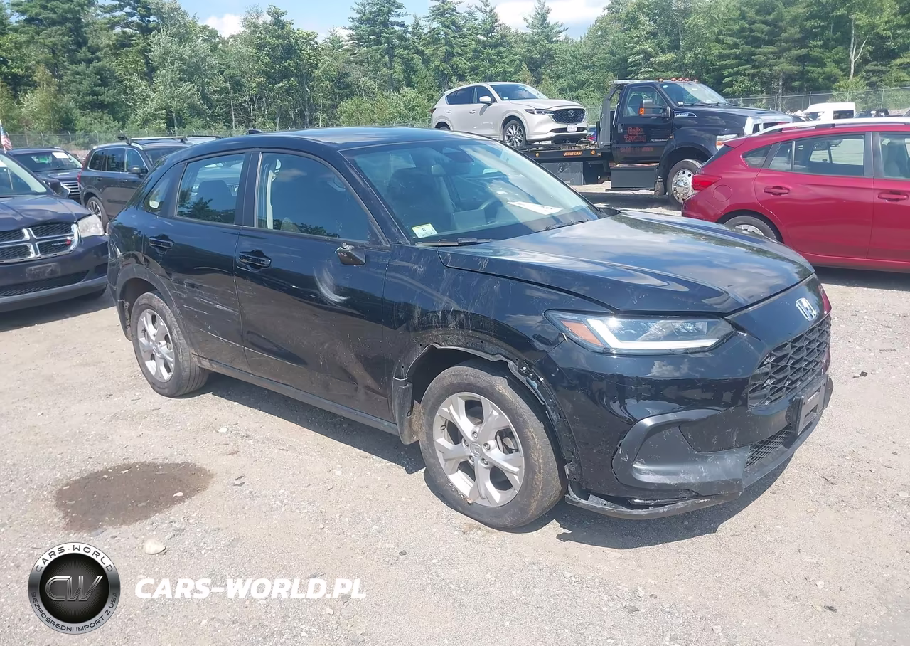 2025 Honda Hr-V Awd Lx VIN:3CZRZ2H35SM711565 - 1