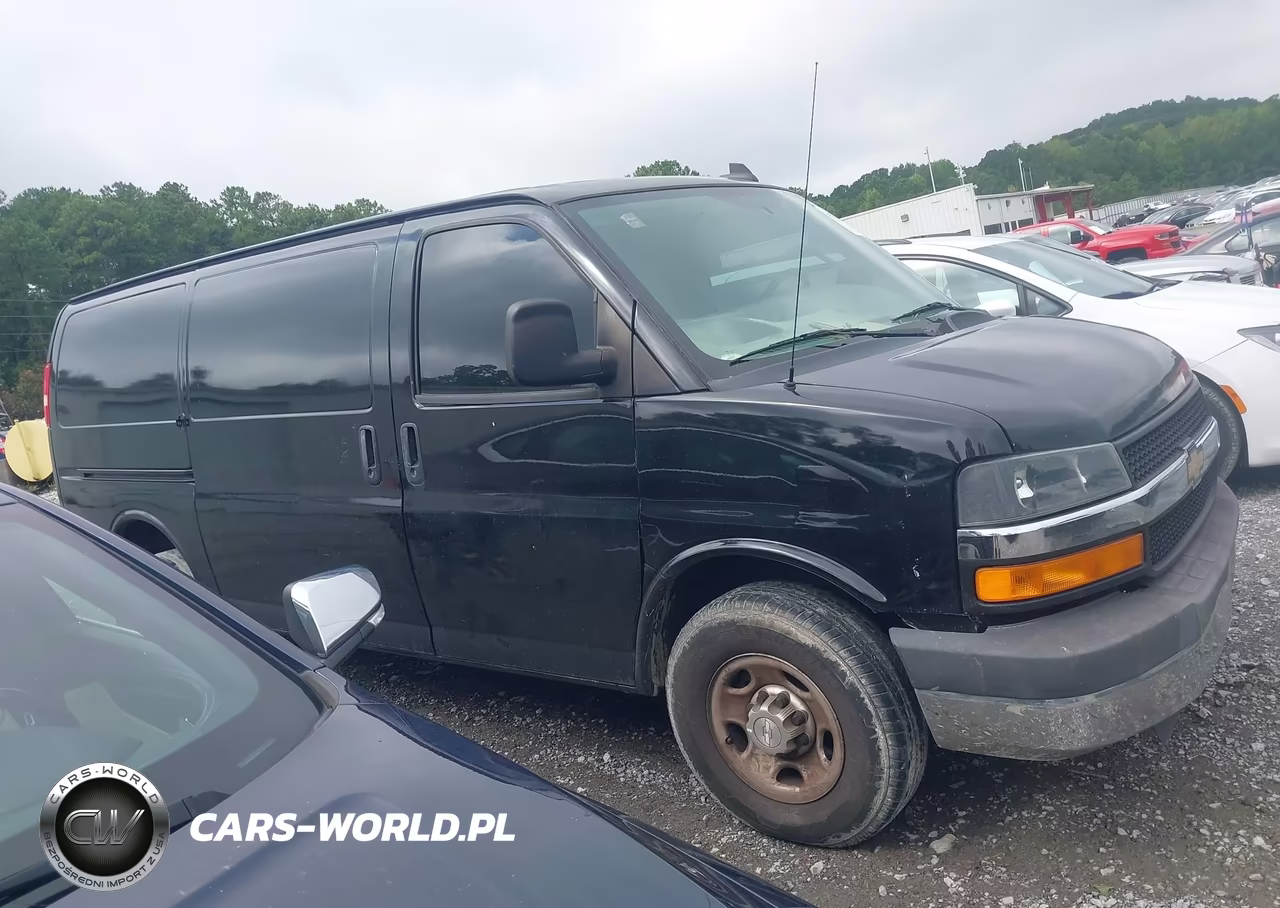 2016 Chevrolet Express 2500 Work Van VIN:1GCWGAFF1G1157547 - 13
