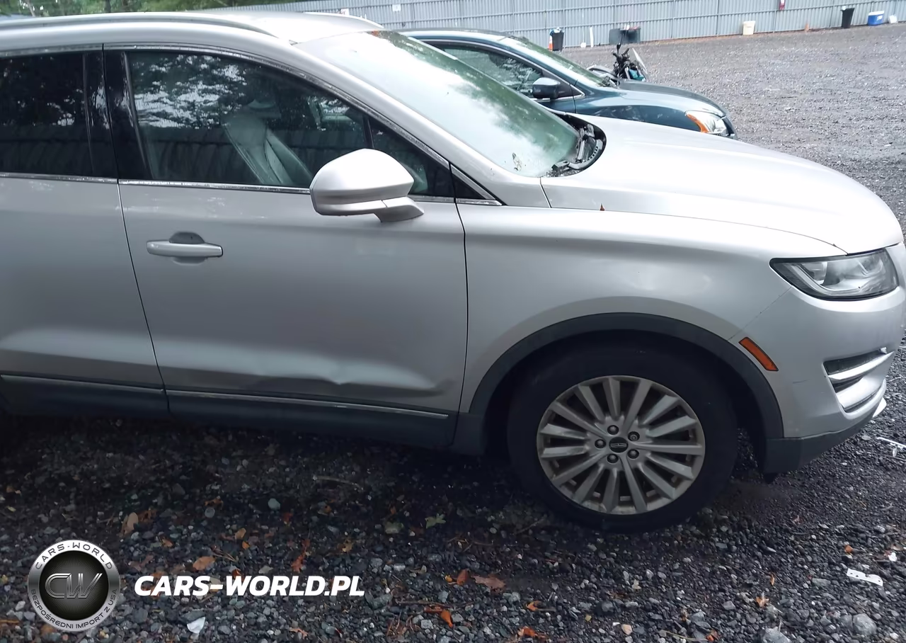 2019 Lincoln Mkc Standard VIN:5LMCJ1D95KUL46736 - 6