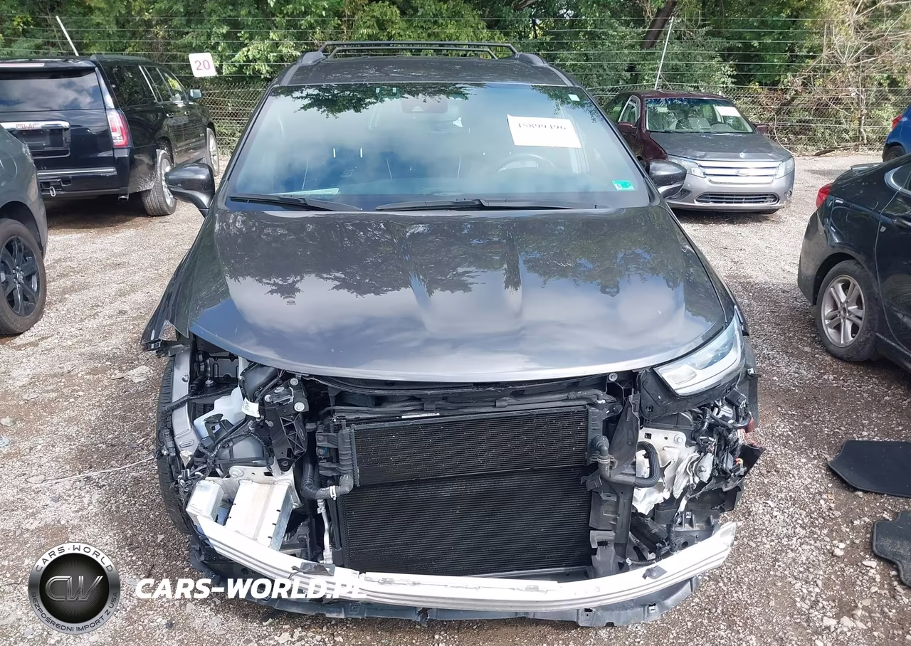 2021 Chrysler Pacifica Hybrid Limited VIN:2C4RC1S7XMR545388 - 12