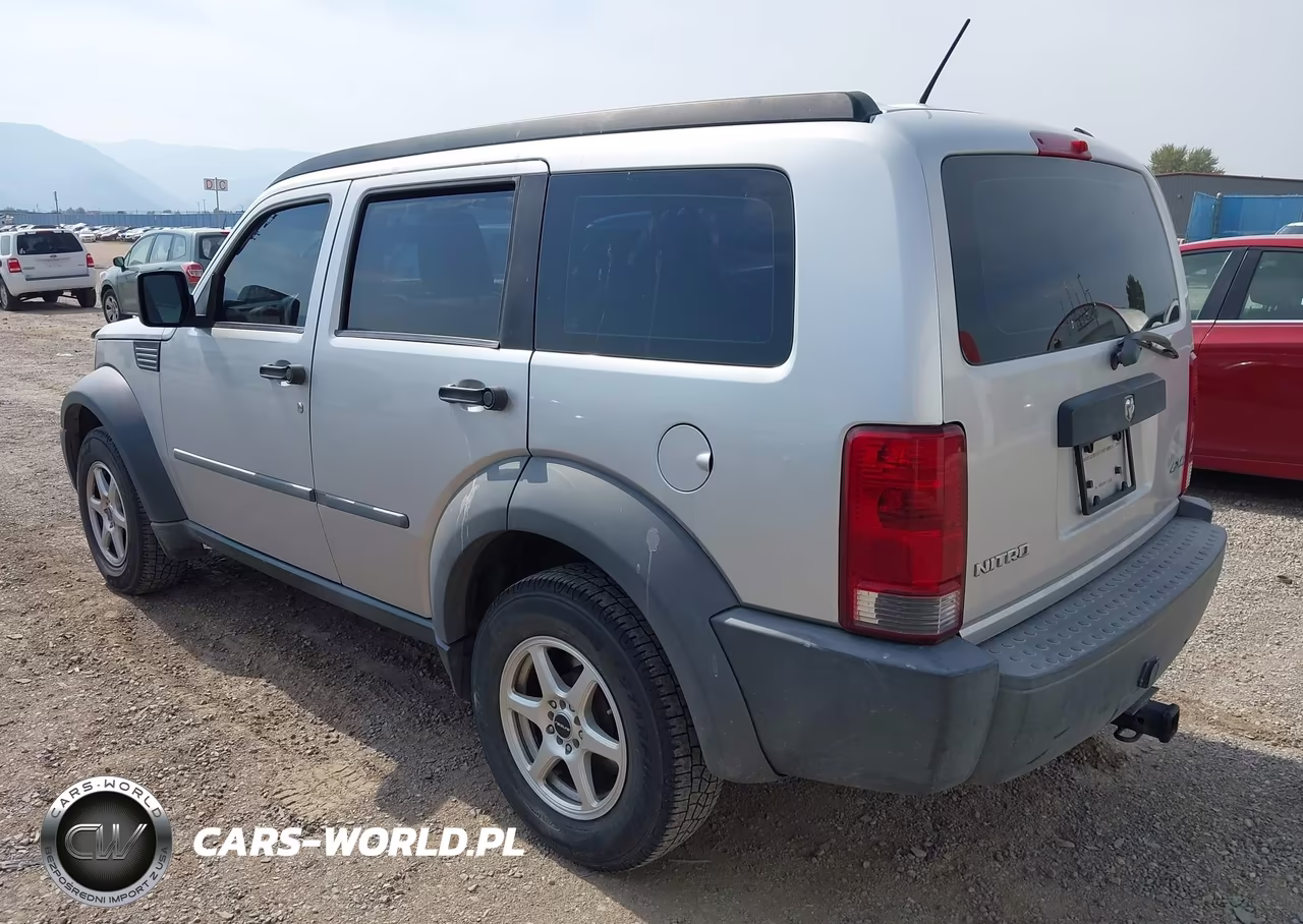 2007 Dodge Nitro Sxt VIN:1D8GU28K07W728351 - 3